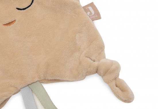 031 562 680918717329393974detail 0002