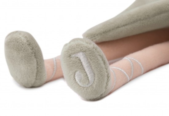 037 001 670738717329377936detail 0003