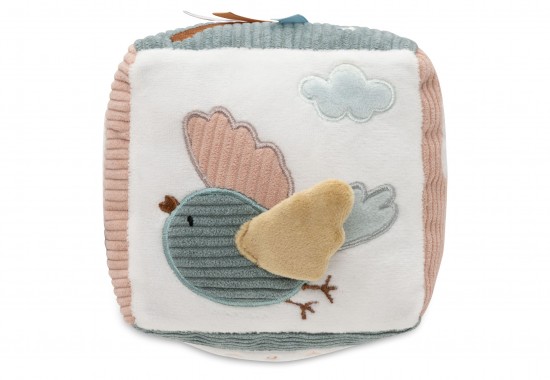 119 001 680948717329393936detail 0004