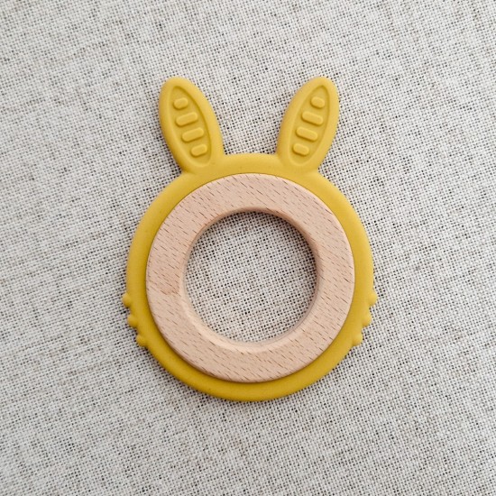Bijtring konijn | Siliconen / Hout | Okergeel
