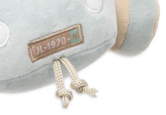 220 001 680758717329393967detail 0003